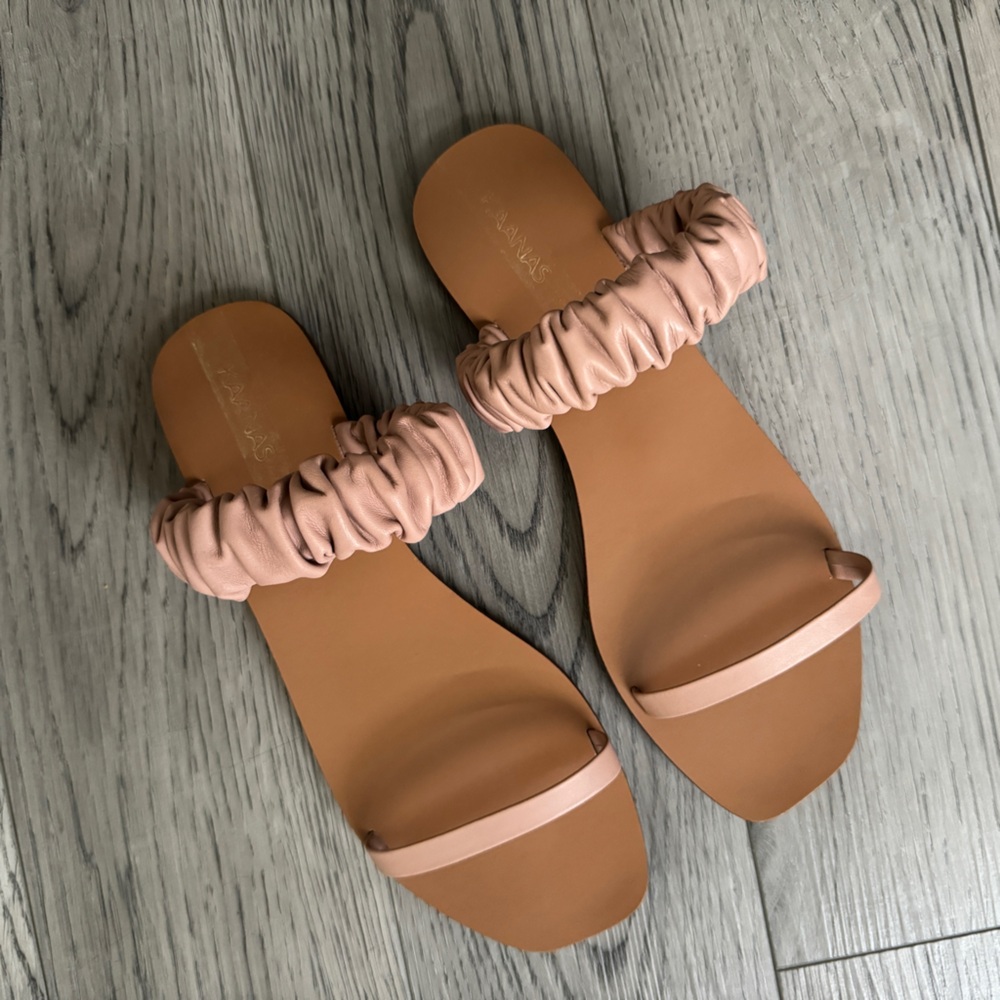Anthropologie Kaanas Leather Scrunch Slide Sandal - Picture 2 of 6